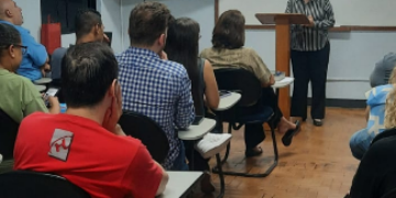 Seminário Betel Brasileiro de Santo André celebra aniversário com louvor